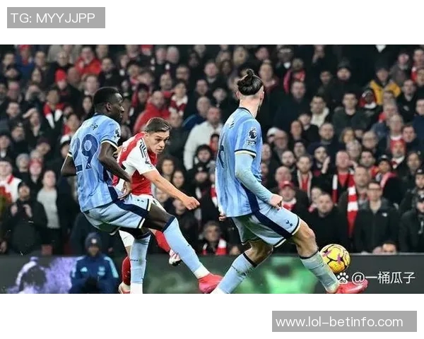 友谊赛精彩回顾：多特蒙德大胜阿森纳乌龙球成比赛转折点