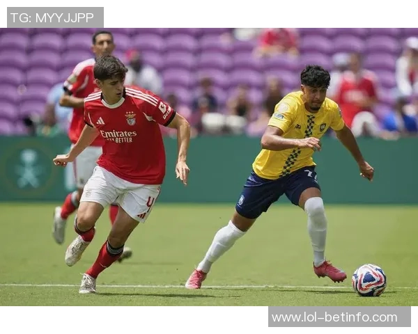 本菲卡友谊赛大胜那不勒斯四球狂欢十大精彩进球回顾