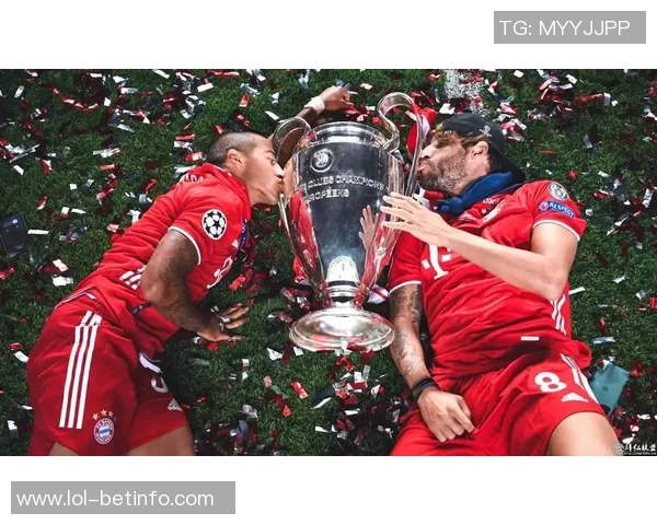 欧冠经典对决：那不勒斯顽强逼平拜仁神扑成焦点引发热议