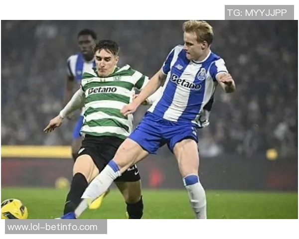 德甲惊天冷门波尔图4-0曼联引发全场震撼